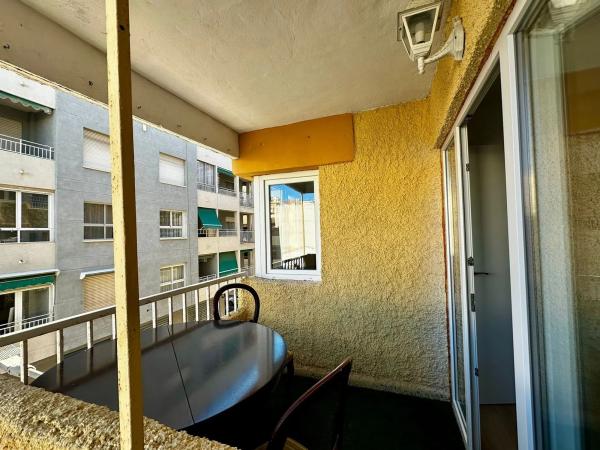 Sale of flat in Calle San Miguel de Salinas, 12, Torrevieja
 photo 4