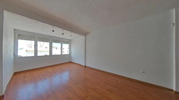 Продажа квартиры на Calle Mar Menor, Торревьеха
 photo 2