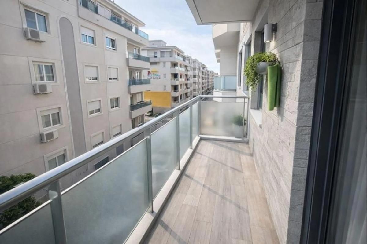 Sprzedaż mieszkania w Barrio El Acequión, Torrevieja
photo 2