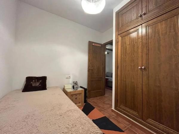 Sale of flat in Calle San Miguel de Salinas, Torrevieja
 photo 2
