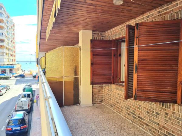 Sale of flat in Barrio El Acequión, Torrevieja
 photo 4