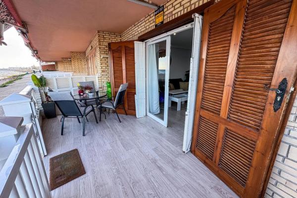 Sale of flat in Calle Benejúzar, Torrevieja
thumbnail 2