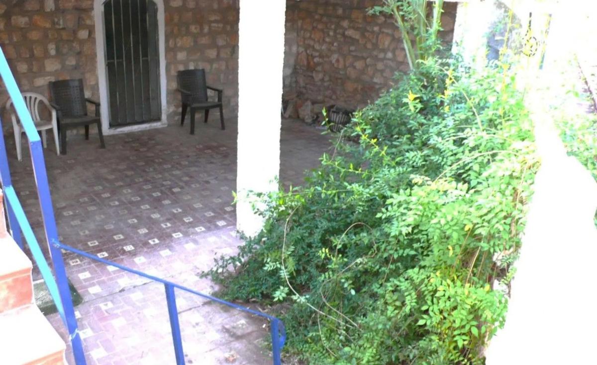 Sale of townhouse in  Calle Oviedo , Torrevieja photo 4
