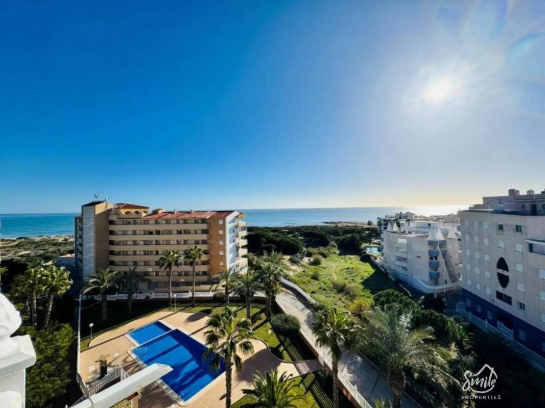 Venta de duplex en Calle las Mimosas, 17, Torrevieja photo 2