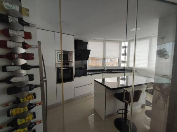 Sale of flat in Barrio Los Europeos, Torrevieja
thumbnail 2