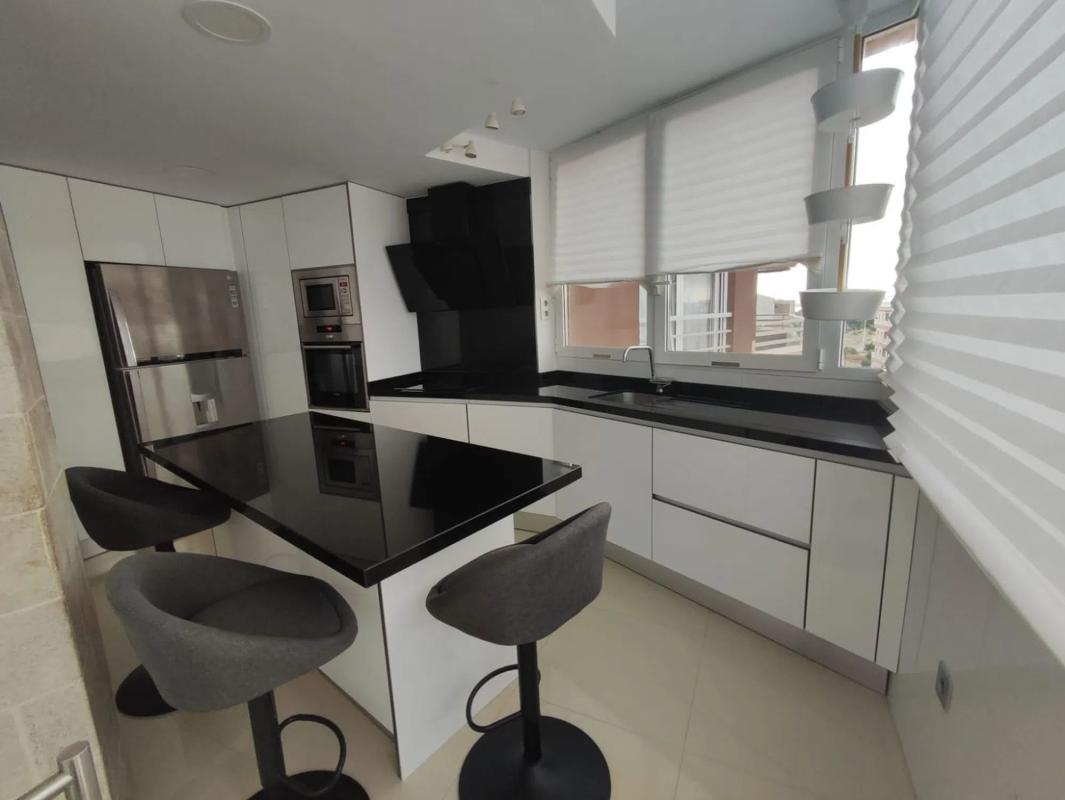 Venta de piso en Barrio Los Europeos, Torrevieja
photo 5