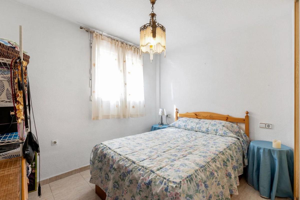 Sale of townhouse in Avenida de Soria , Torrevieja photo 3