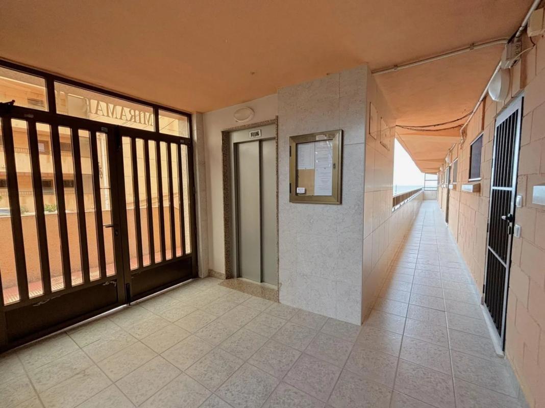 Sprzedaż mieszkania w Calle Bogavante, 25, Torrevieja
photo 2
