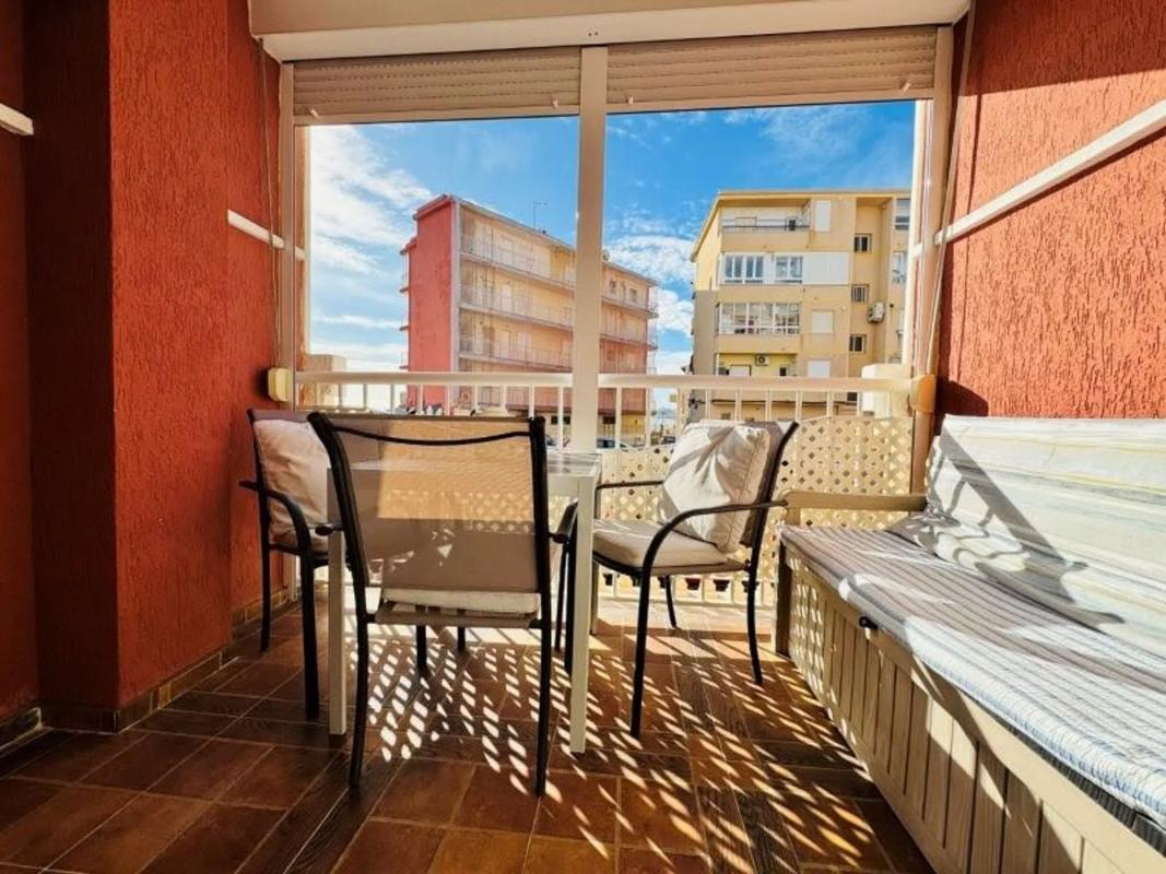 Sale of townhouse in 28HX+PAG , Torrevieja photo 1