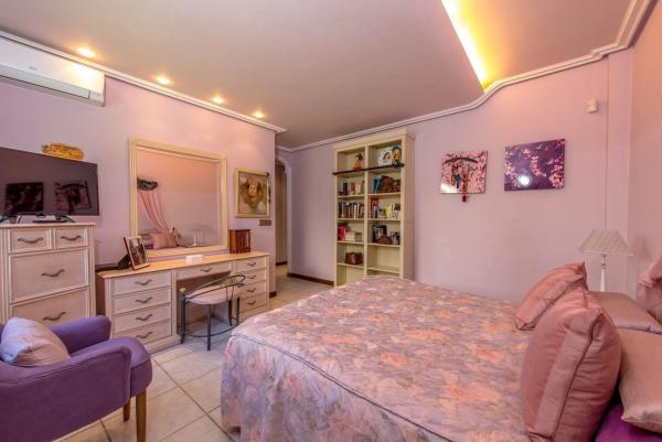Chalet independiente en venta en Calle de los Ficus, Torrevieja
thumbnail 2
