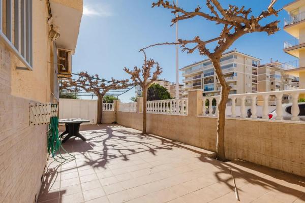 Independent chalet for sale in Barrio Los Europeos, Torrevieja
 photo 3