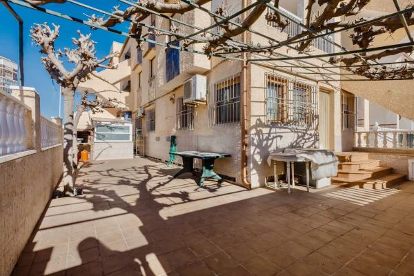 Продажа квартиры на Barrio Los Europeos, Торревьеха
photo 1