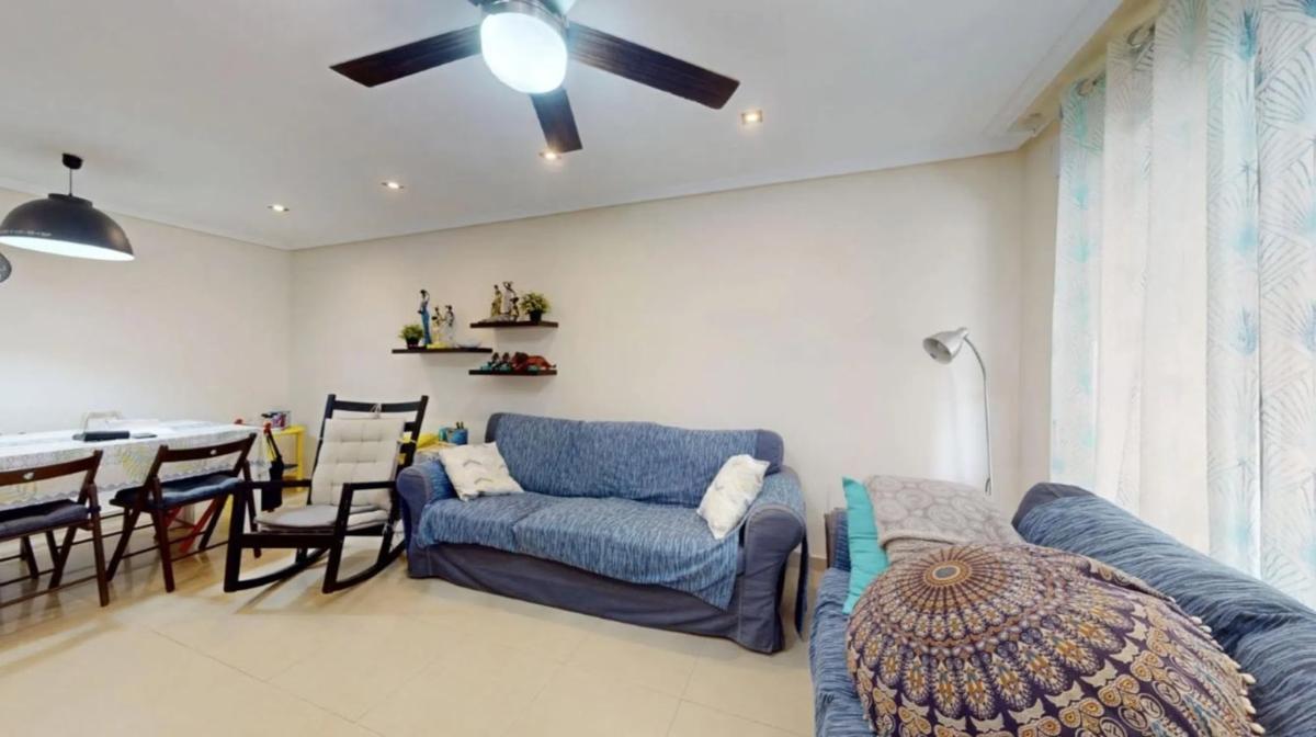 Venta de piso en Barrio Gaspar Perrelló, Torrevieja
photo 2