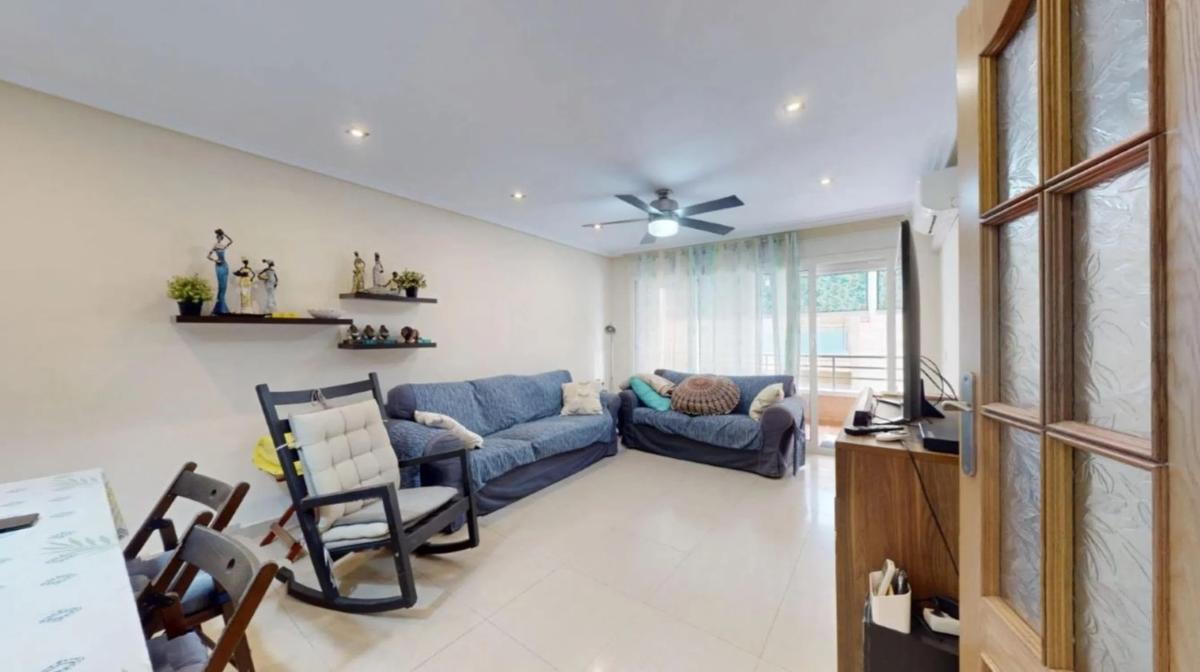 Venta de piso en Barrio Gaspar Perrelló, Torrevieja
photo 3