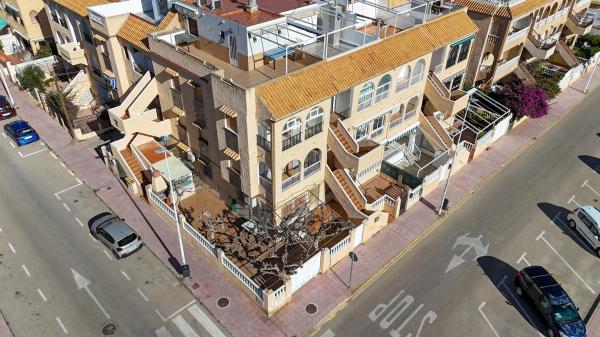 Продажа квартиры на Avenida de Soria, 50, Торревьеха
 photo 4