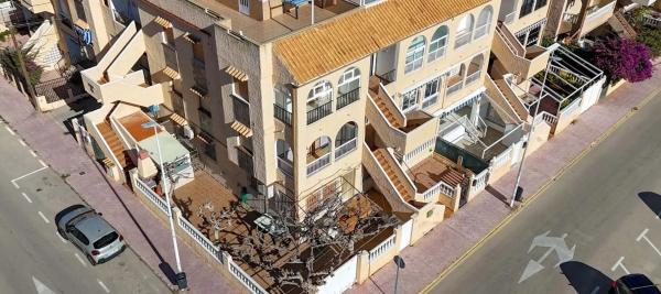 Venta de piso en Avenida de Soria, Torrevieja
 photo 2
