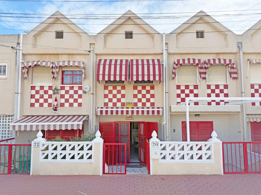 Sale of townhouse in Alemania, 68 , Torrevieja photo 4