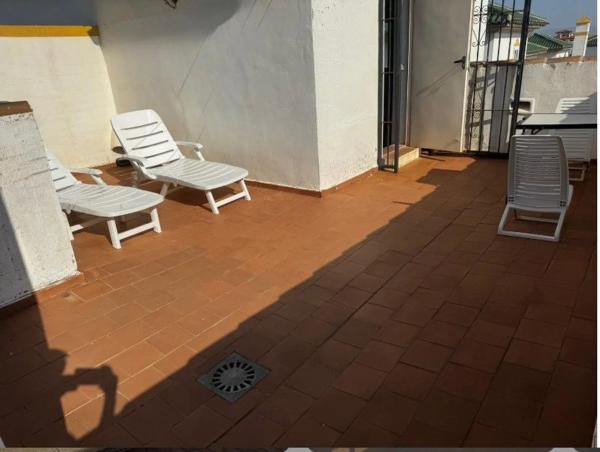 Duplex en venta en Calle Mimosas, Torrevieja photo 4