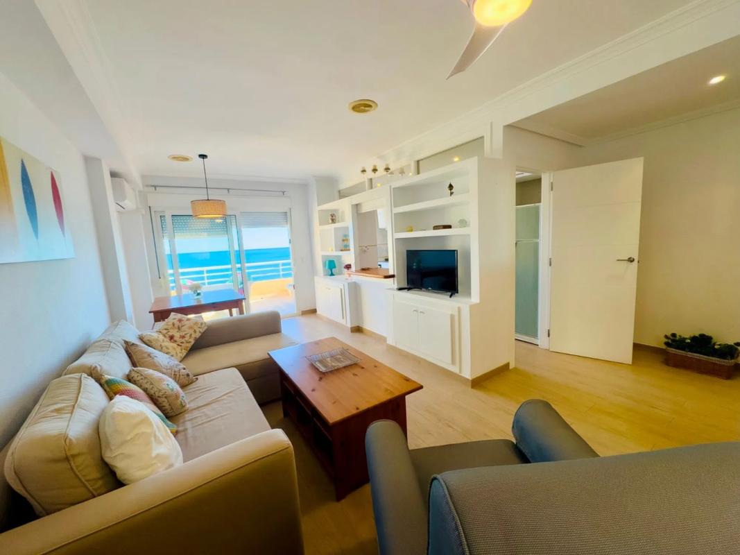 Venta de piso en Barrio Gaspar Perrelló, Torrevieja
photo 3