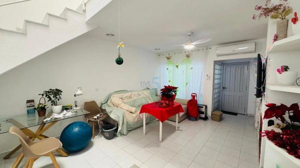 Independent chalet for sale in Barrio La Siesta - El Salado - Torreta, Torrevieja
 photo 2