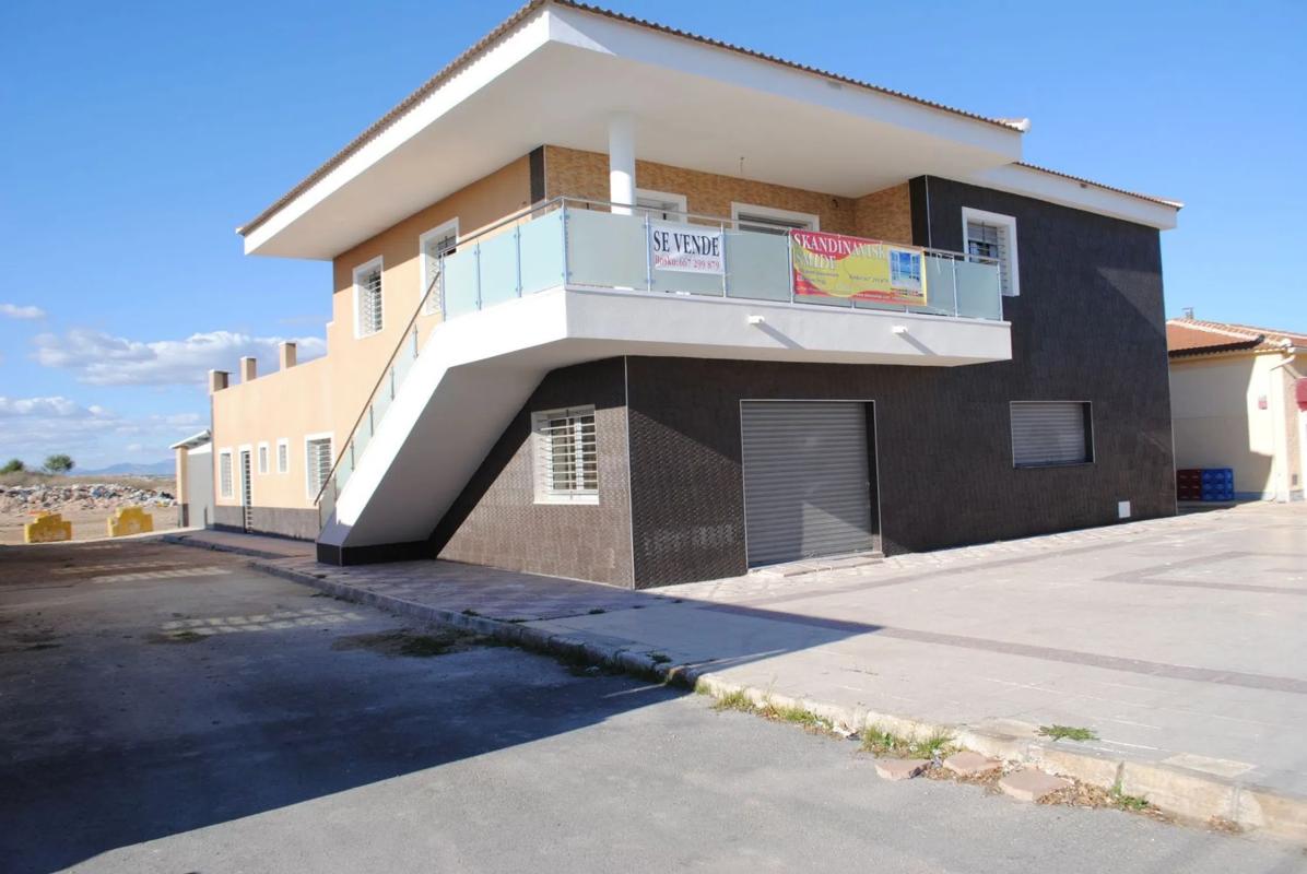 Sale of independent chalet in Calle Cerezo, 5, Torrevieja
photo 1
