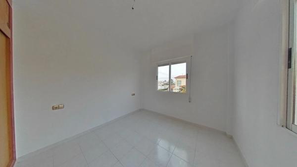 Venta de piso en Calle Halcón, Torrevieja
 photo 3