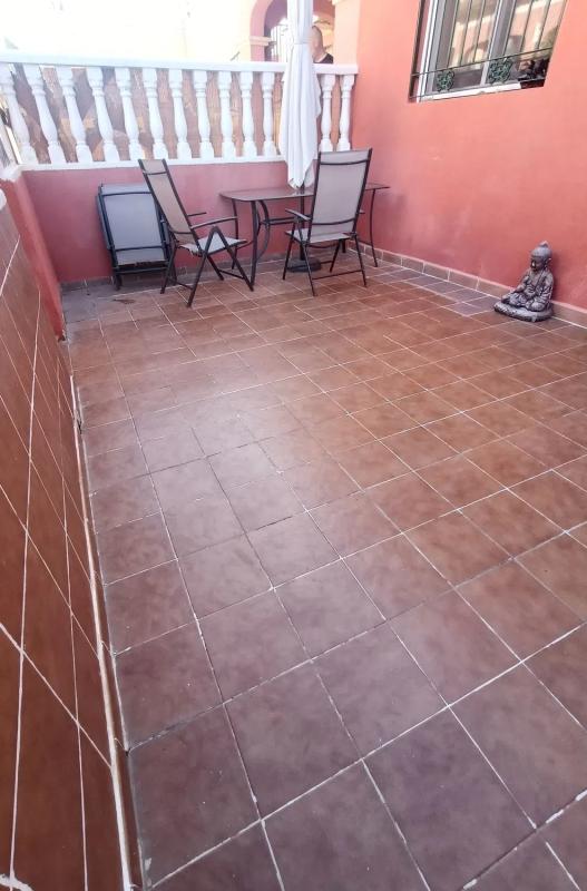 Sale of townhouse in Calle Antonio Conesa Morales, 6 , Torrevieja photo 2