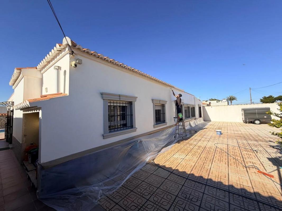 Venta de chalet independiente en Barrio La Siesta - El Salado - Torreta, Torrevieja
photo 1