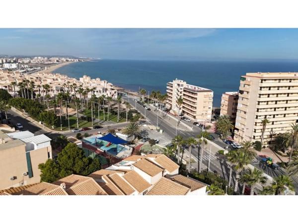 Duplex for sale on Vía, Torrevieja thumbnail 1