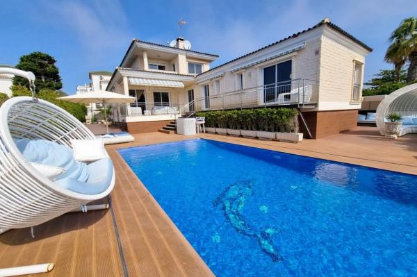Chalet wolnostojący na sprzedaż w  La Mata, Torrevieja photo 2