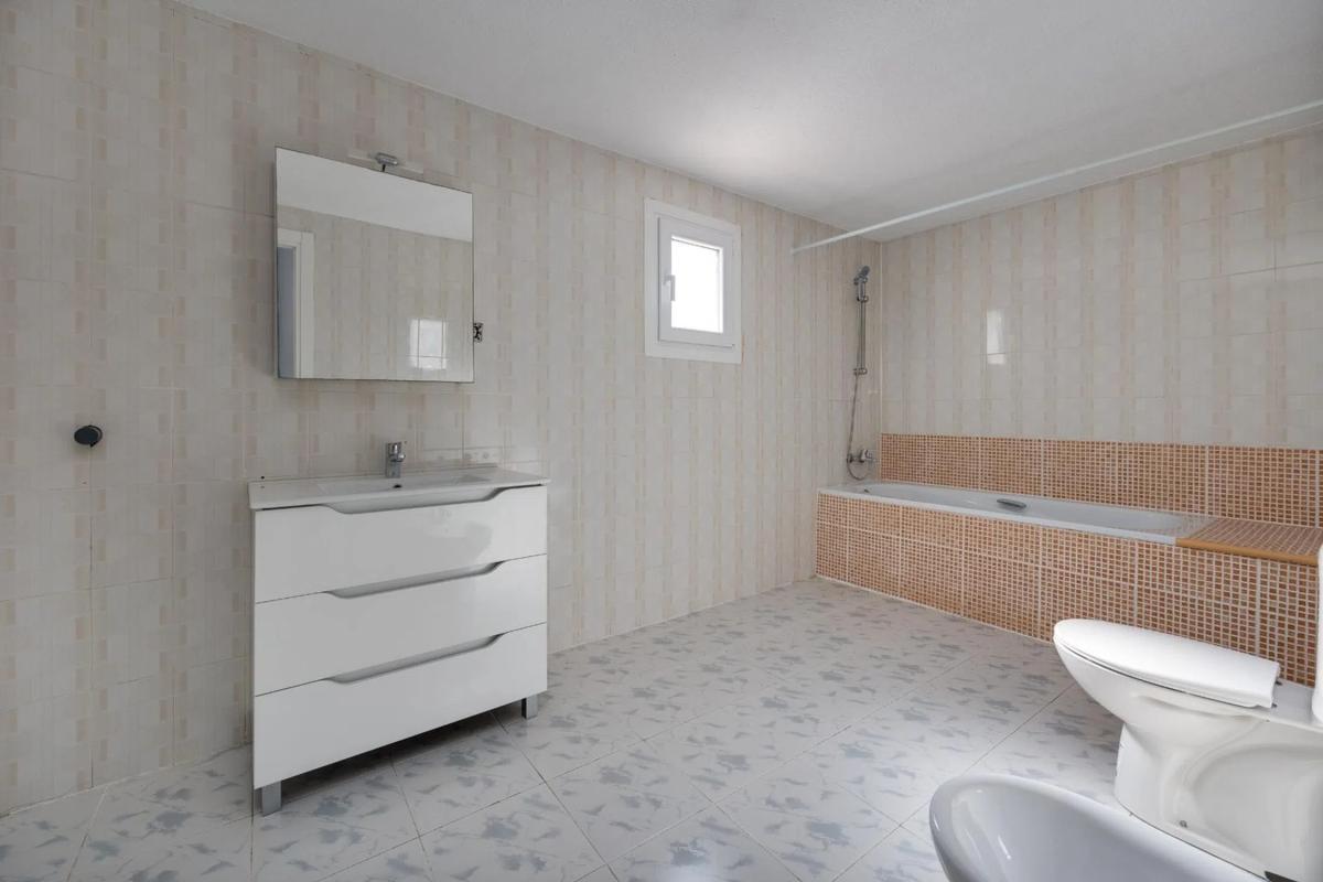 Venta de chalet independiente en Barrio La Siesta - El Salado - Torreta, Torrevieja
photo 3