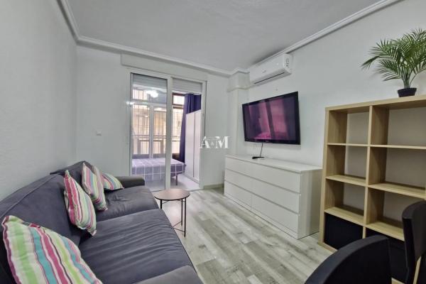 Estudio en venta en Barrio La Siesta - El Salado - Torreta, Torrevieja photo 1