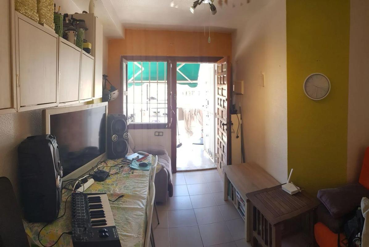 Venta de chalet independiente en Barrio La Siesta - El Salado - Torreta, Torrevieja
 photo 4