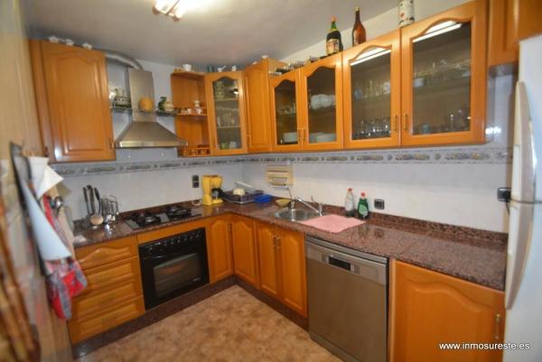 Chalet independiente en venta en Barrio Los Balcones - Los Altos del Edén, Torrevieja
thumbnail 2