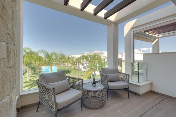 Venta de piso en Calle Teulada, 9 68a, Torrevieja
 photo 1