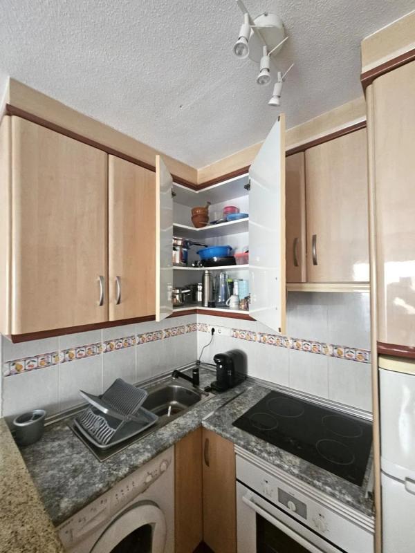 Sale of independent chalet in Urbanización Lago Jardín, Torrevieja
photo 5