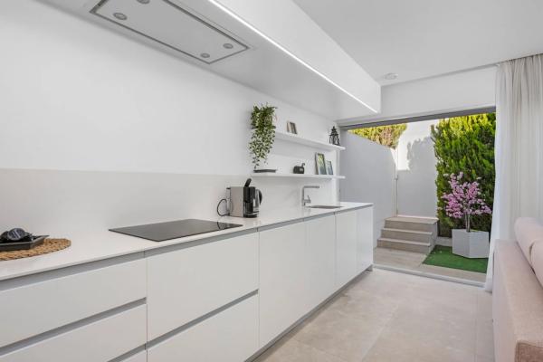 Duplex en venta en Calle Calpe, 10, Torrevieja photo 3