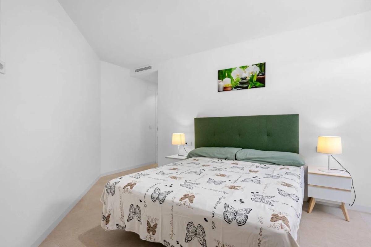 Duplex sale in Calle Calpe, 10, Torrevieja photo 4