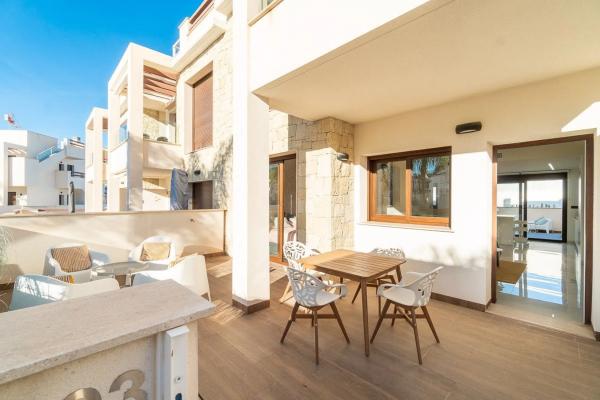 Sale of flat in Barrio Los Balcones - Los Altos del Edén, Torrevieja
 photo 2