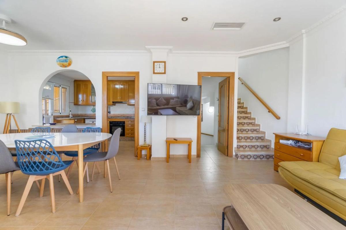 Sale of townhouse in Calle Maladeta s/n , Torrevieja photo 3