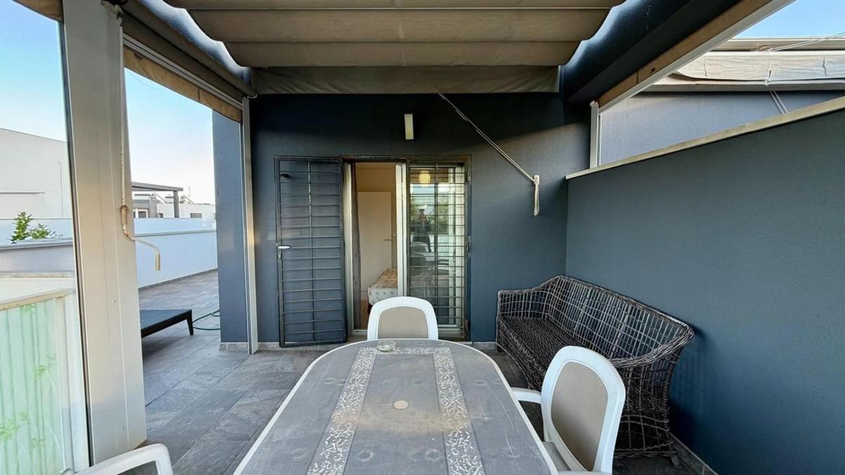 Sprzedaż szeregowego domku w Barrio Aguas Nuevas , Torrevieja photo 3