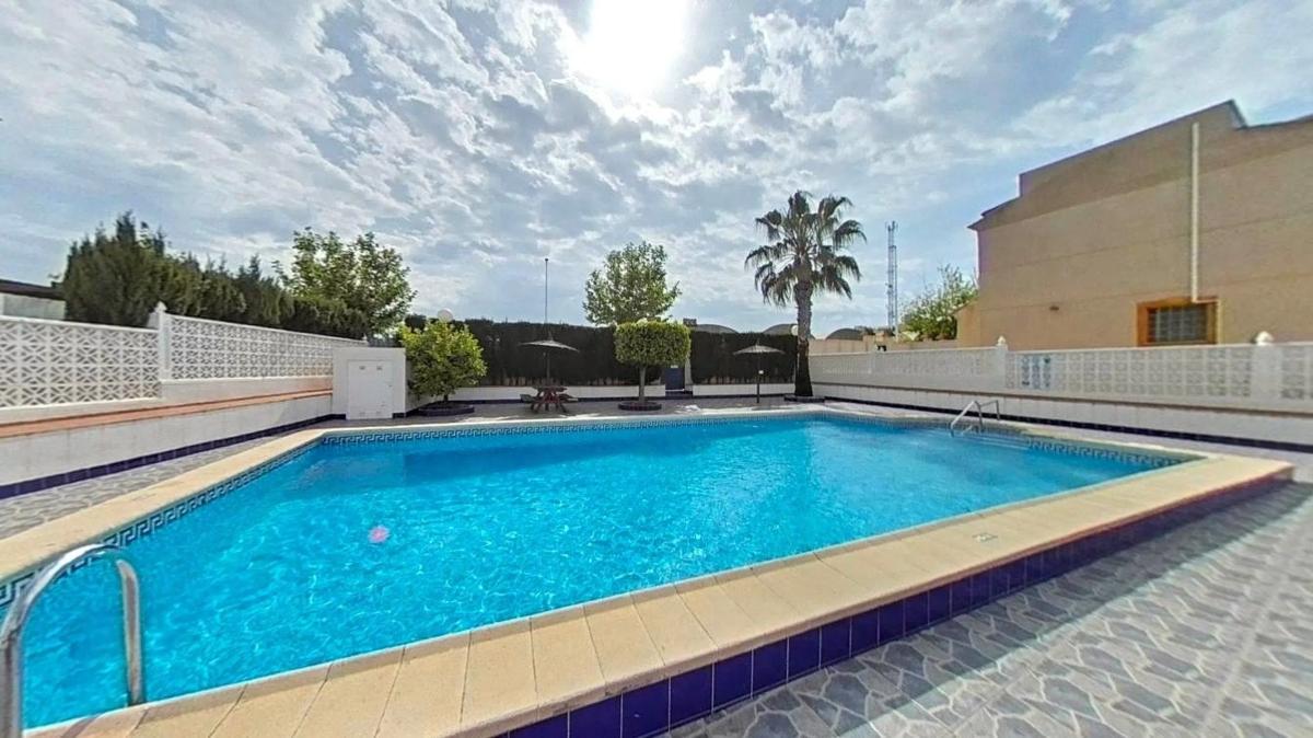 Sale of apartment in Barrio Parque Acuático - Sector 25, Torrevieja
 photo 3