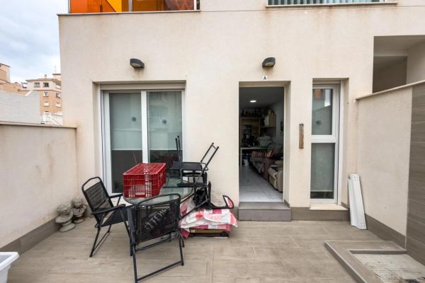 Venta de piso en Calle Santa Petra, Torrevieja
 photo 1