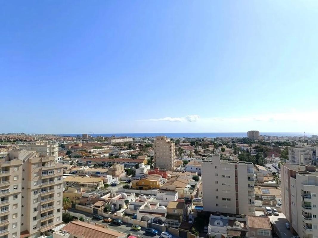 Venta de ático en Calle Joven Pura, 71, Torrevieja photo 5