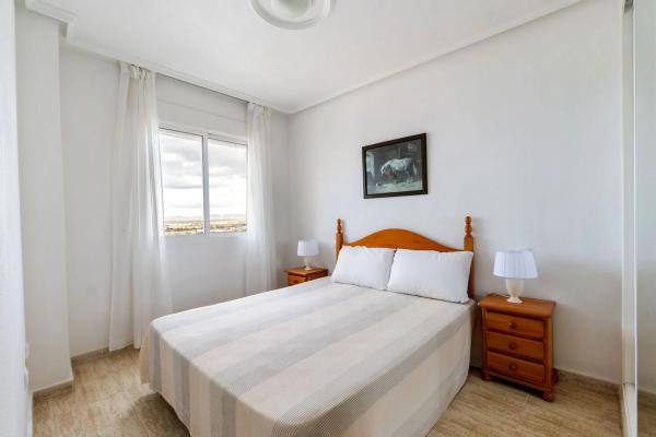 Sale of flat in Calle Joven Pura, 69, Torrevieja
thumbnail 2
