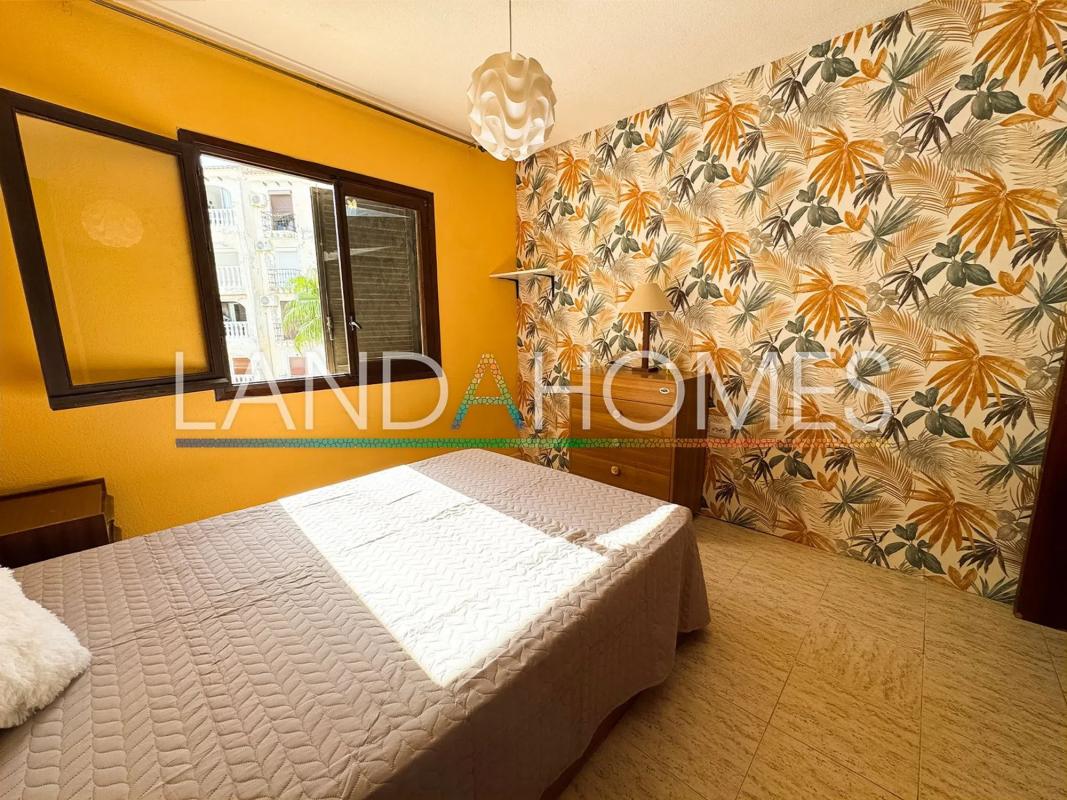Venta de ático en  Calle Parodi Hermanos s/n, Torrevieja photo 4