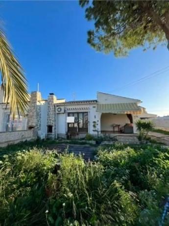 Independent chalet for sale in Calle Áncora, Torrevieja
 photo 1