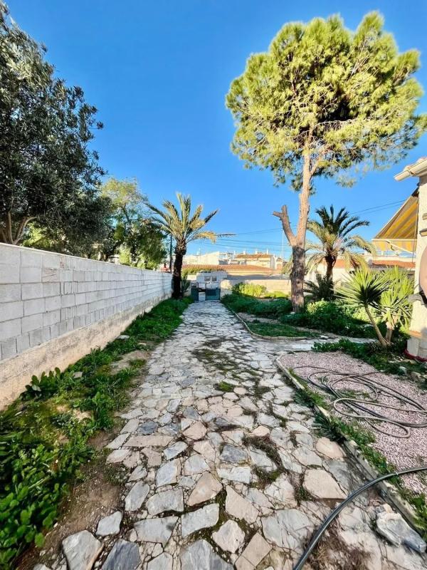 Продажа отдельного шале в  Calle Áncora, Торревьеха photo 5