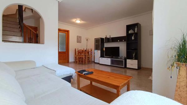 Independent chalet for sale in Barrio Aguas Nuevas, Torrevieja
 photo 1