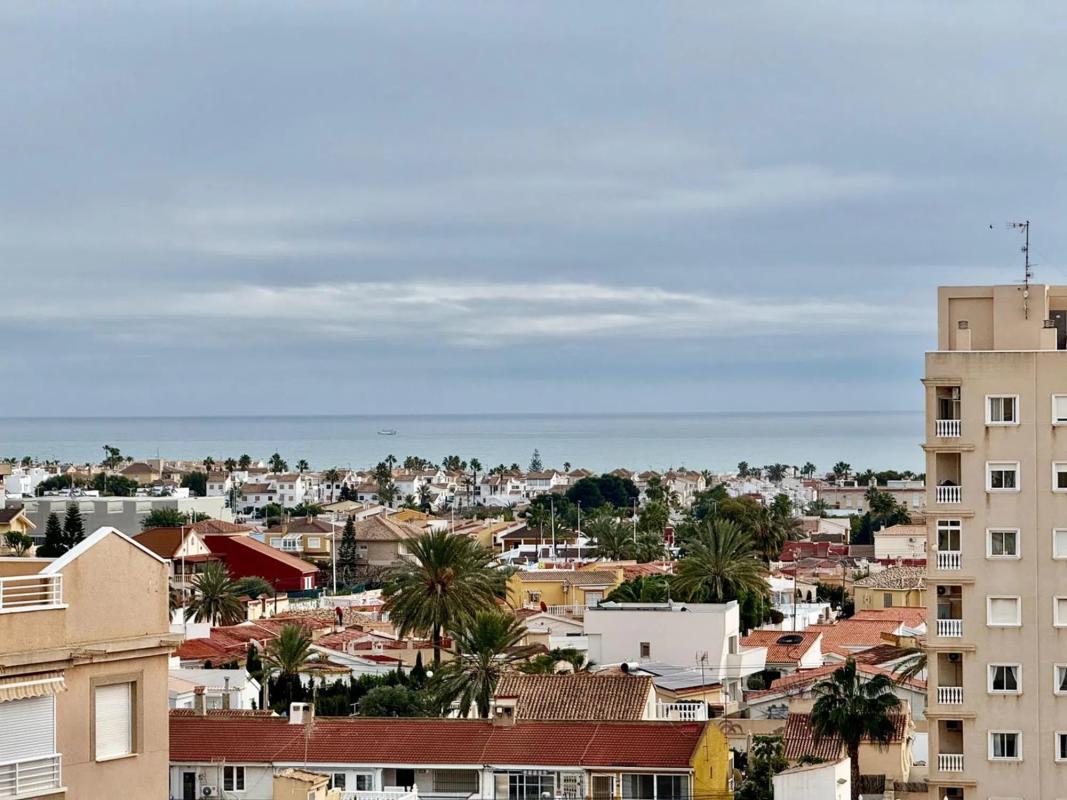 Sprzedaż mieszkania w Calle Joven Pura, Torrevieja
photo 4